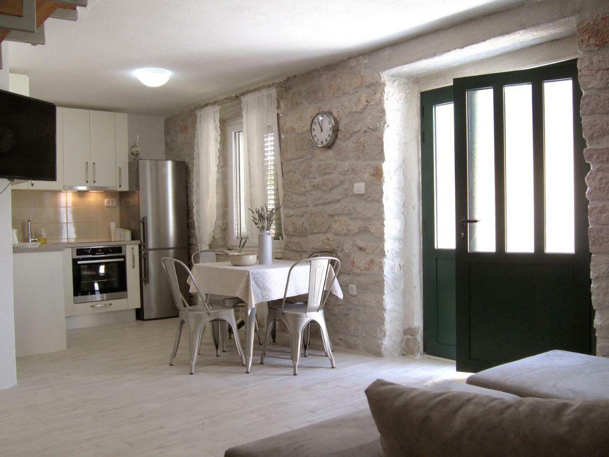 Kuca Za Odmor Maruska Villa Mali Drvenik Bagian luar foto